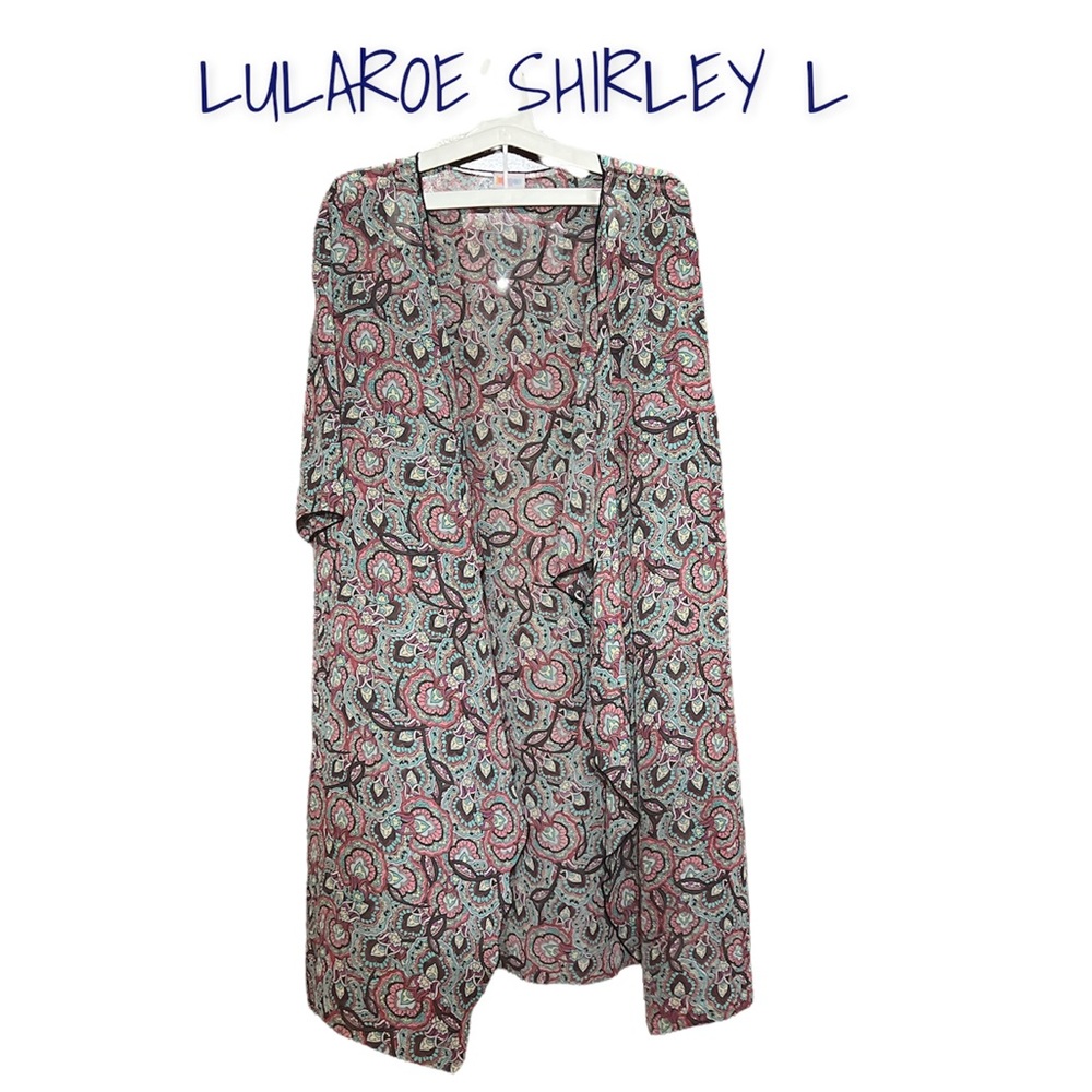 NWOT LULAROE SHIRLEY. PAISLEY BEAUTY. LARGE.